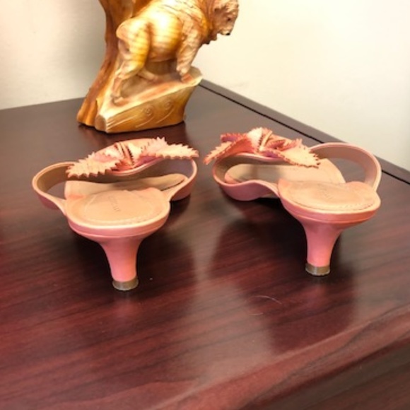 Ann Taylor Kitten heel sandals - Picture 4 of 4